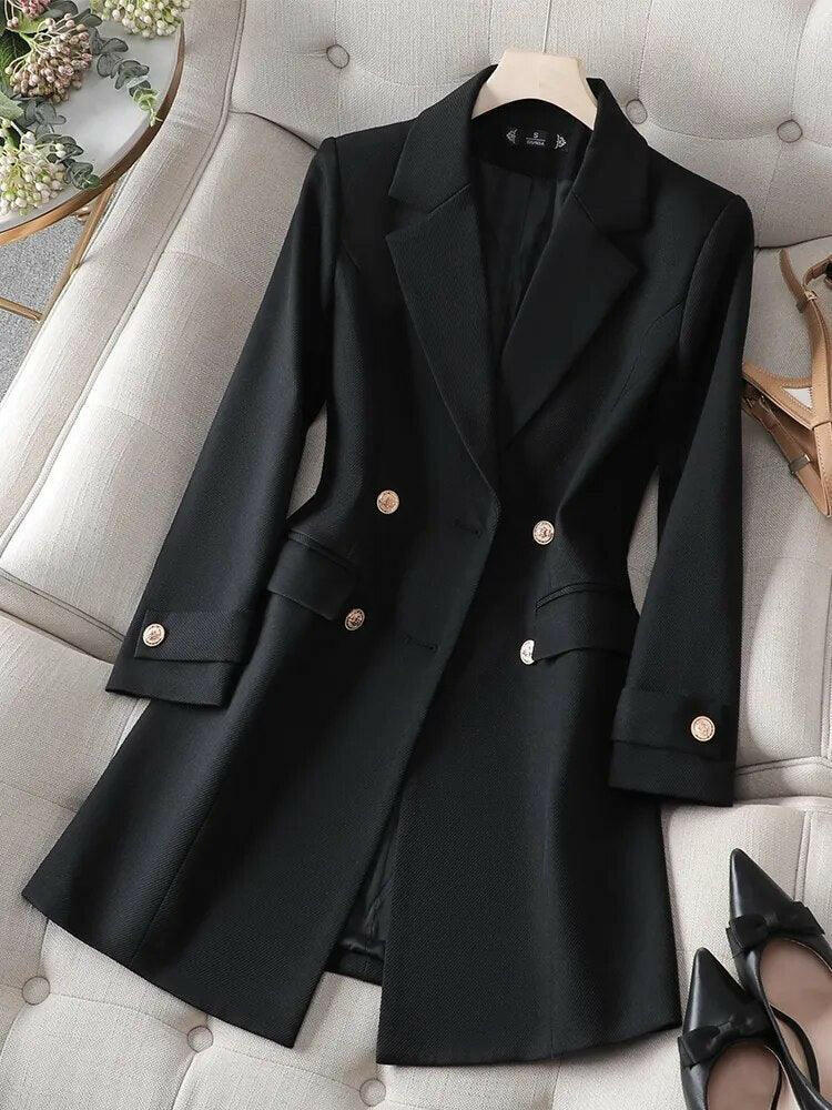 Abigail | Timeless and stylish winter coat