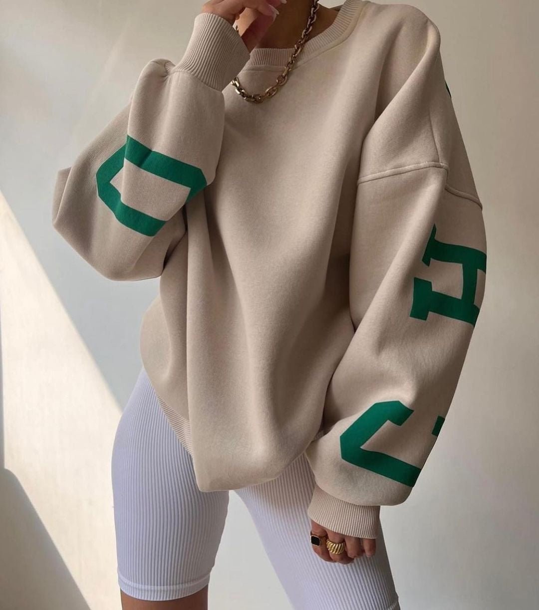 Isla | Women's Oversized Fleece-Lined Varsity Sleeve Crewneck Jumper